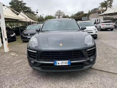 Usata Porsche Macan 250 CV (183 kW) 2017 Grigio SUV