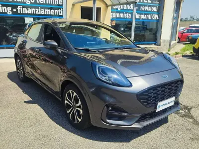 Usata Ford Puma ST-Line 125 CV (91 kW) 2023 Grigio SUV