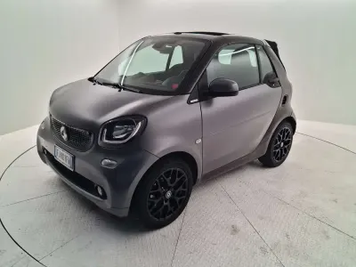 Usata Smart ForTwo Cabrio Brabus 90 CV (66 kW) 2017 Grigio Cabrio