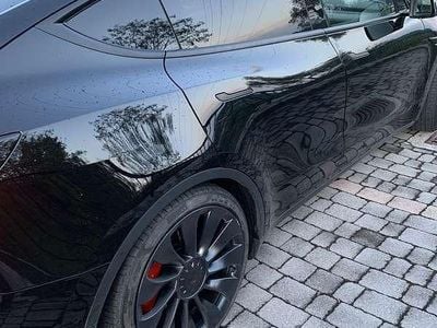 Usata 2022 Tesla Model Y Performance SUV | 29.900 € (Buon prezzo)