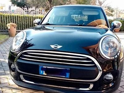 Usata Mini One D 95 CV (69 kW) 2016 Nero Utilitaria
