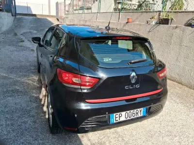 Usata Renault Clio 2012 Nero Berlina
