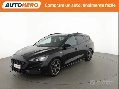 Usata Ford Focus 125 CV (91 kW) 2019 Nero Berlina
