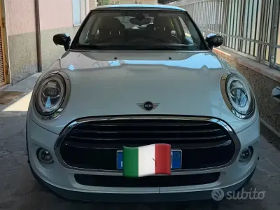 Usata Mini Cooper 136 CV (100 kW) 2020 Grigio Utilitaria