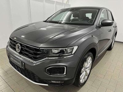 Usata VW T-Roc Style 150 CV (110 kW) 2018 Grigio SUV