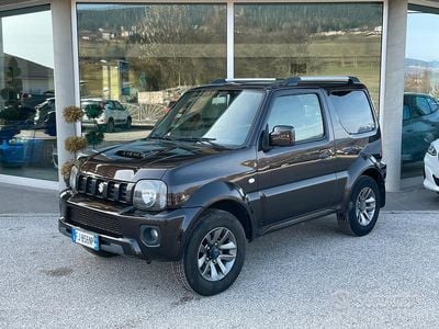 Usata Suzuki Jimny 86 CV (63 kW) 2017 Nero SUV