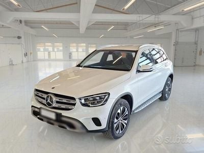 Mercedes GLC200