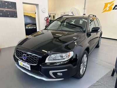 Usata Volvo XC70 Summum 181 CV (133 kW) 2016 Nero Station wagon