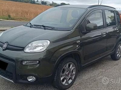 Usata Fiat Panda 4x4 S 85 CV (62 kW) 2014 Verde Utilitaria