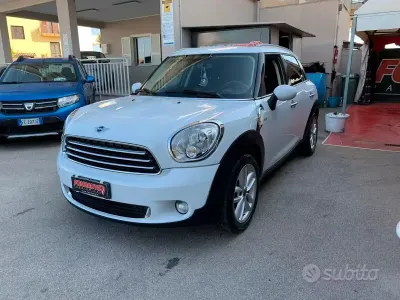 Usata Mini Cooper D Countryman 111 CV (81 kW) 2013 Bianco SUV