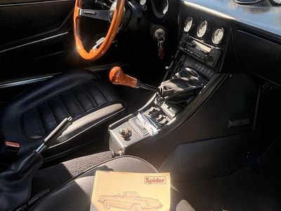 Usata Alfa Romeo Spider 104 CV (76 kW) 1985 Verde Cabrio