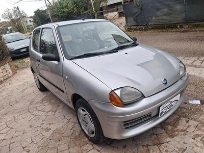 Occasion Fiat 600 54 ch (39 kW) 2005 Argent Citadine
