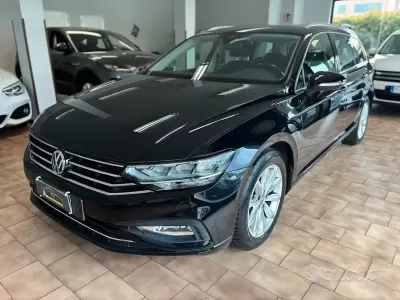 Begagnad VW Passat Business 120 HK (88 kW) 2020 Svart Kombi