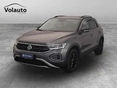 Usata VW T-Roc Life 150 CV (110 kW) 2024 Grigio SUV