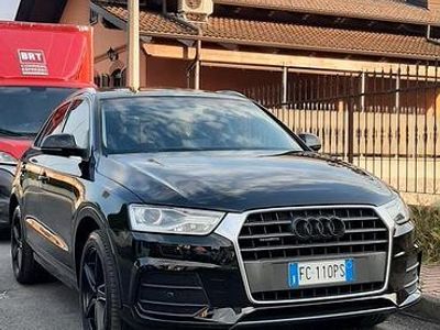 Usata Audi Q3 Ambiente 150 CV (110 kW) 2016 Nero SUV