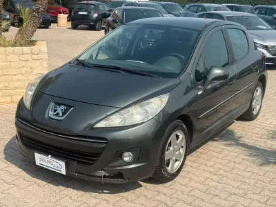 Usata Peugeot 207 68 CV (50 kW) 2010 Grigio Berlina