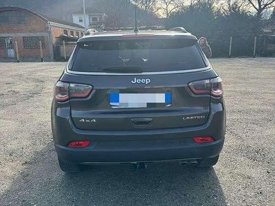 Usata Jeep Compass Limited 140 CV (102 kW) 2018 Grigio SUV