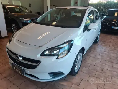 Usata Opel Corsa 90 CV (66 kW) 2017 Bianco Utilitaria
