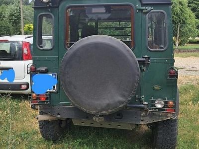 Usata Land Rover Defender S 122 CV (89 kW) 2004 Verde SUV