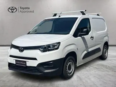 Usata Toyota Proace City City 75 CV (55 kW) 2021 Bianco Monovolume