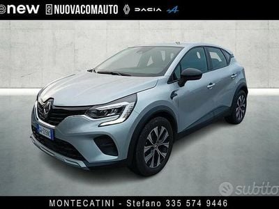 Usata Renault Captur Equilibre 145 CV (106 kW) 2024 Grigio SUV