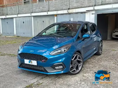 Begagnad Ford Fiesta Performance Edition 200 HK (147 kW) 2020 Blå Halvkombi