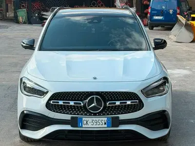 Usata Mercedes GLA200 Premium 150 CV (110 kW) 2022 Other SUV