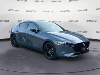 Usata Mazda 3 Nagisa 150 CV (110 kW) 2024 Grigio Berlina
