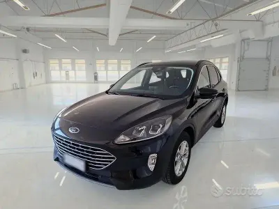 Usata Ford Kuga Business Edition 120 CV (88 kW) 2022 Nero SUV