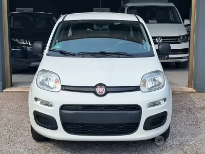 Usata Fiat Panda Easy 69 CV (50 kW) 2015 Bianco Utilitaria