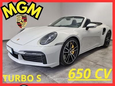 Usata Porsche 911 Turbo S Cabriolet 650 CV (478 kW) 2021 Gray Cabrio