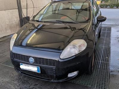 Usata Fiat Punto 65 CV (47 kW) 2007 Nero Utilitaria