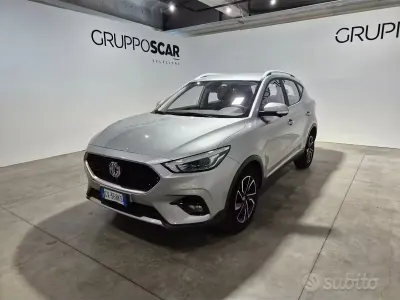 Usata MG ZS Luxury 106 CV (77 kW) 2024 Grigio SUV