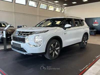 Usata Mitsubishi Outlander P-HEV