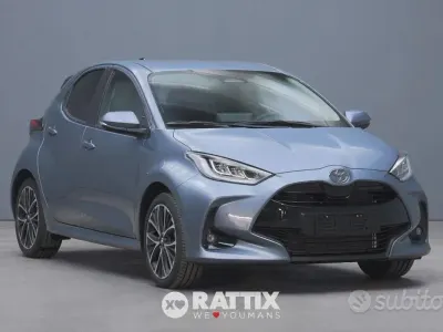 Nuova Toyota Yaris Hybrid 92 CV (67 kW) 2026 Grigio Berlina