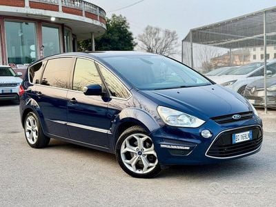 Usata Ford S-MAX Titanium 163 CV (119 kW) 2011 Blu Monovolume