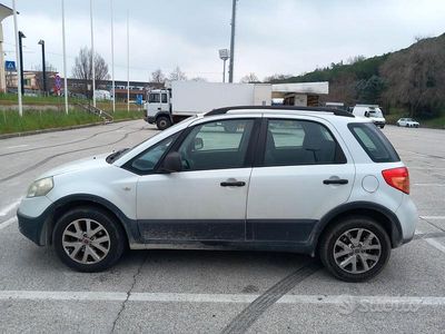 Usata Fiat Sedici 2010 Bianco SUV
