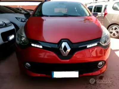 Usata Renault Clio IV 90 CV (66 kW) 2015 Grigio Berlina