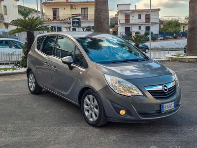 Grigio Usata 2011 Opel Meriva Monovolume | 2500 € (Super prezzo)