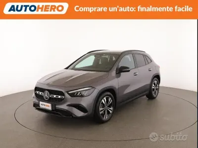 Usata Mercedes GLA180 116 CV (85 kW) 2024 Grigio SUV