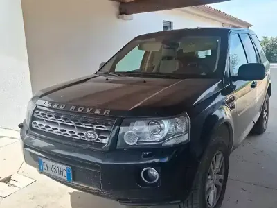Usata Land Rover Freelander 2 150 CV (110 kW) 2014 Nero SUV