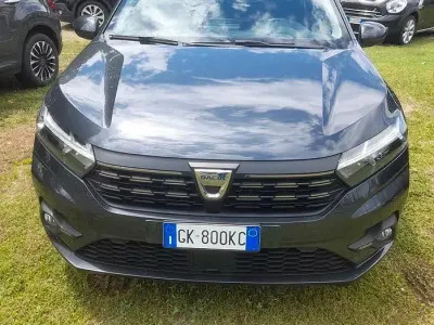 Usata Dacia Sandero 101 CV (74 kW) 2022 Grigio Berlina