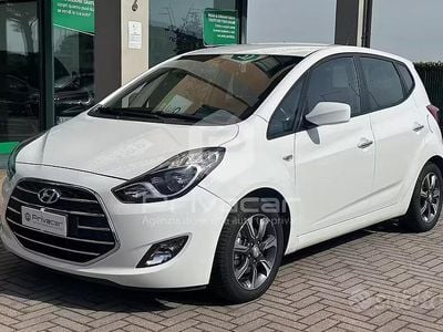 Usata Hyundai ix20 Comfort 125 CV (91 kW) 2017 Bianco Utilitaria