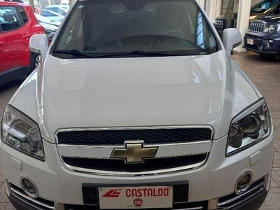 Usata Chevrolet Captiva LT 150 CV (110 kW) 2010 Bianco SUV