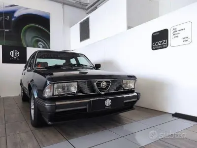 Brugt Alfa Romeo Alfa 6 135 HK (99 kW) 1987 Blå Sedan
