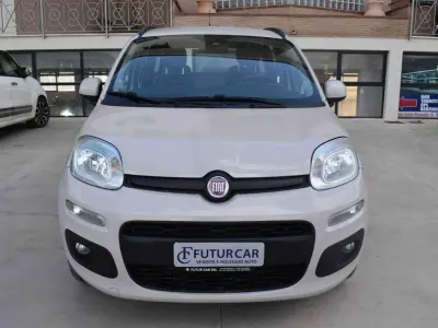 Usata Fiat Panda Easy 84 CV (61 kW) 2014 Beige Utilitaria