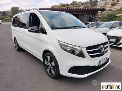 Usata Mercedes V220 Executive 163 CV (119 kW) 2022 Bianco Monovolume