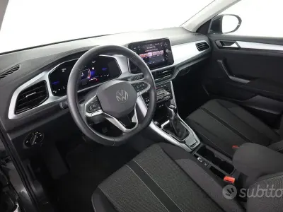 Usata VW T-Roc Edition 150 CV (110 kW) 2024 Nero SUV