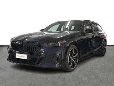 Usata BMW 520 M Sport 197 CV (144 kW) 2025 Carbon black metallizzato Station wagon