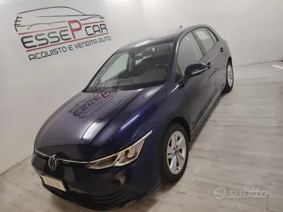 Usata VW Golf VIII 110 CV (80 kW) 2021 Blu Berlina
